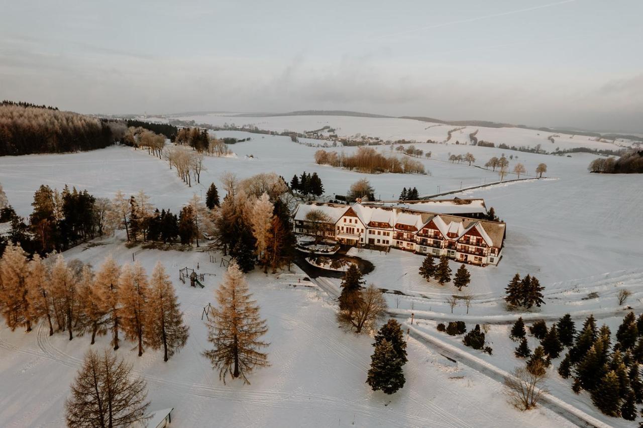 Waldhotel Kreuztanne Sayda Exterior photo